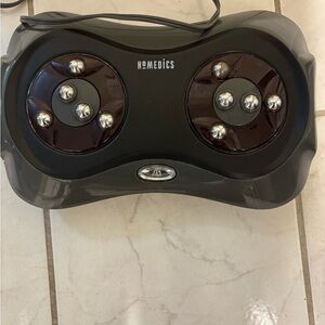 Homedics Shiatsu Foot Massager with heat